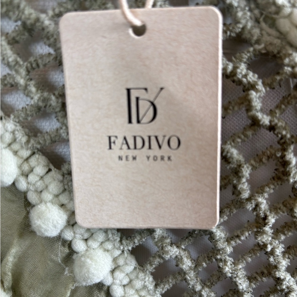 Fadivo New York Crochet shawl/Poncho light green size OS - Picture 6 of 7